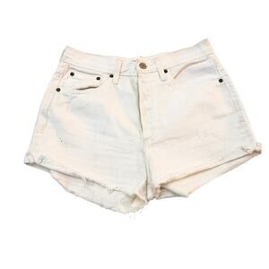 Denim Forum The Yoko Short Aritzia White Denim Cutoff Jeans SZ27